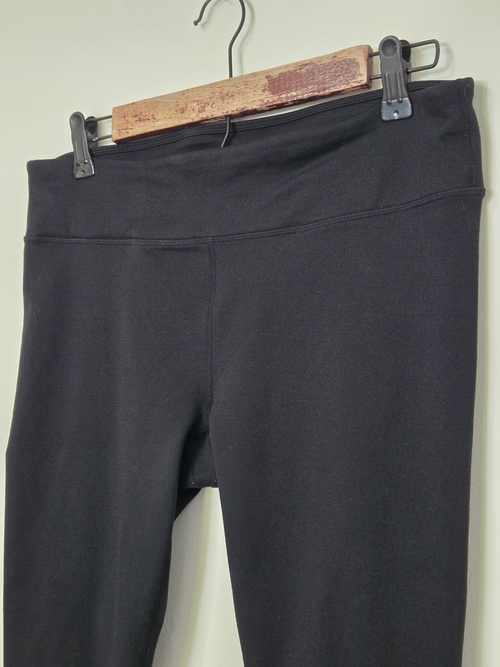 Fabletics High Waisted Full Length Black Leggings, Approx Size M/L - Picture 6 of 10